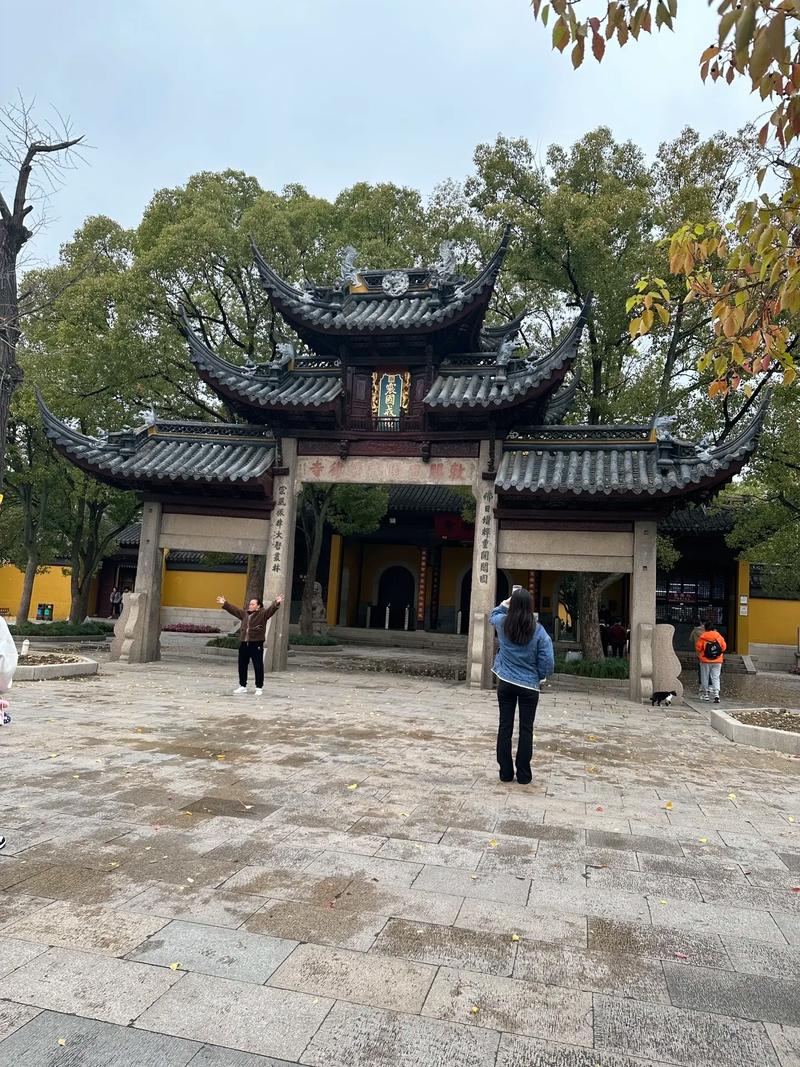 属鼠的下半年财运如何,属鼠人下半年做生意的